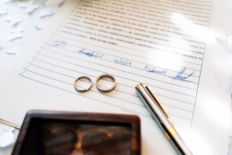 What Is a Pretermitted Spouse in North Carolina?